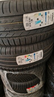265/60R18 Nokian - 2
