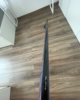 Predam hokejku ccm trigger 8pro 70flex p29 - 2