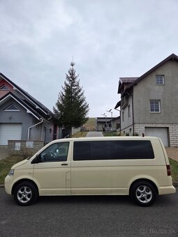 Volkswagen Transporter Caravelle 2.5TDI - 2