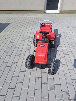 Šlapací traktor - 2