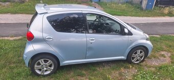 Toyota Aygo - 2