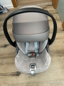 Predám CYBEX Cloud Z i-Size 2022 + Base Z + doplnky - 2
