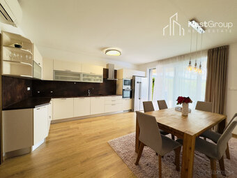 PREDAJ moderný 4i rodinný dom s vyhrievaným bazénom pri Pieš - 2