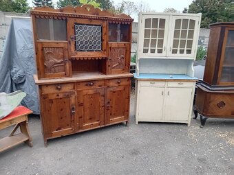 Predám staré kredence - 2