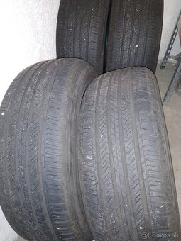 Maxxis Bravo 215/55 R17 - 2