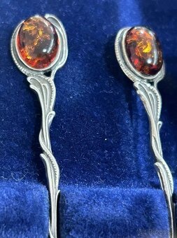 Predam prekrasne strieborne lyzicky pravym Baltickym janta - 2