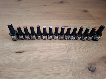 Farebné gellaky Platinum - 2