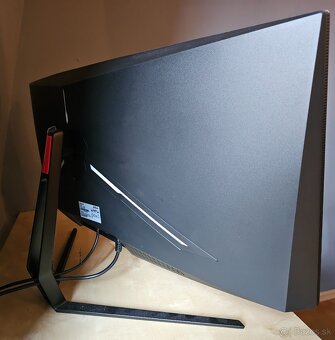 34" Dahua LM34-E330C - 2