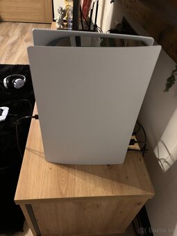 Predám ps5 digital edition - 2