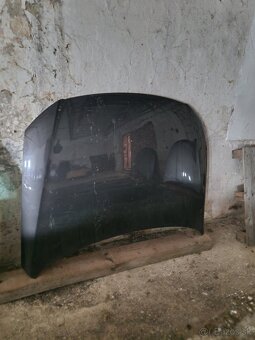 Predna kapota VW Passat b7 - 2