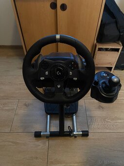 Volant Logitech g920 - 2