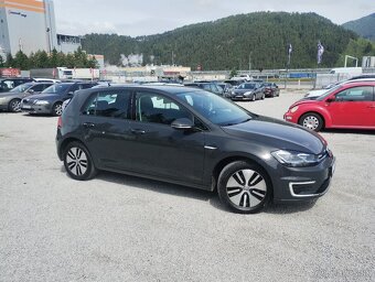 Volkswagen Golf e - 2