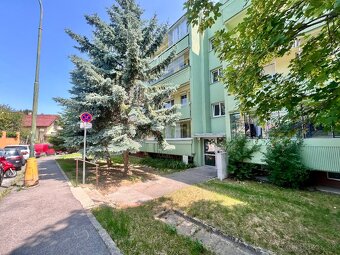 1- izbový byt s lodžiou v pôvodnom stave na predaj v Rači - 2