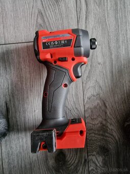 Rázový utahovák Milwaukee M18FID3 18v 1/4 - 2