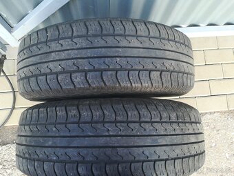 Predam dve pneumatiky 215/70 R16 Matador - 2