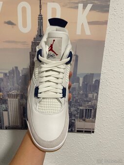 Jordan 4 Navy Sb - 2