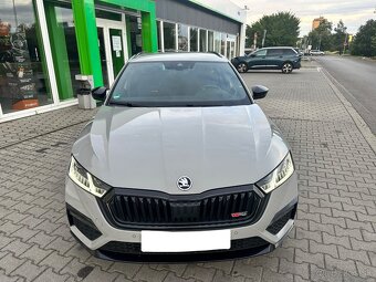 Škoda Octavia Combi 2.0 TDI RS DSG - 2