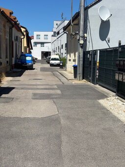 Investícia, ktorá má hlavu a pätu: Dom v centre Piešťan na p - 2