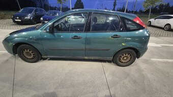 Ford Focus - 2