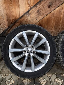Zimna sada 235/45 R17 5x112 - 2