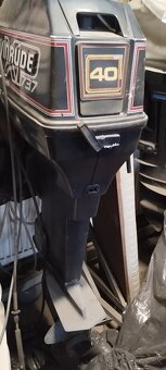 Predám závesný lodný motor Evenrude 40Hp 2takt - 2