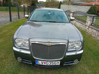Predám Chrysler 300C - 2