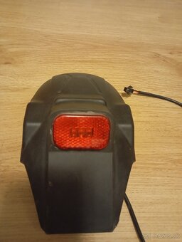 Zadný blatník+ ochranné dosky ( kukirin g2 master ) - 2