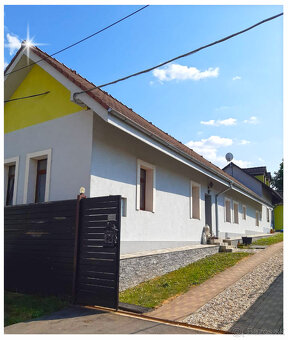 2 RODINNÉ DOMY / JEDEN POZEMOK /  PREDAJ / ZVOLEN - 2