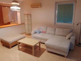 NOVOSTAVBA v STAROM MESTE,  môže aj menší psík,mačka - 2