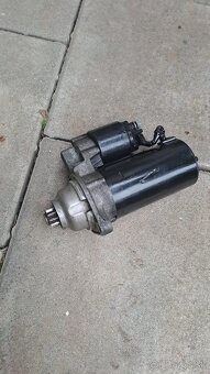 Štartér Volkswagen Golf 4 - 2