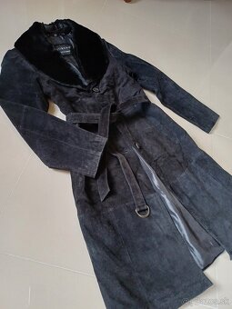 KOŽENÝ KABÁT - 2