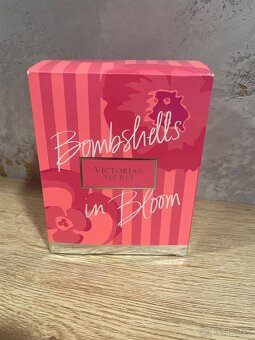 Parfum bombshell in bloom od Victoria's Secret - 2