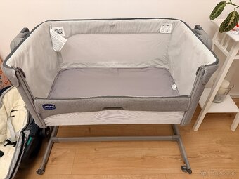 Predám postieľku Chicco Next 2 Me Magic - 2