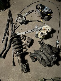 Predam vsetko za 100e Hyundai i10 - 2