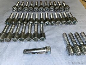 Bezpečnostné skrutky na auto - 2