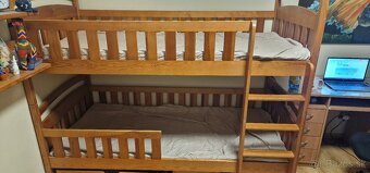 Poschodova postel - 2