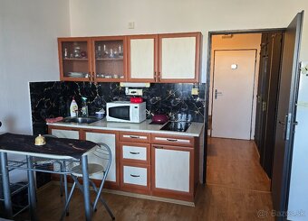 Krátkodobý prenájom garsónky Trenčín. - 2