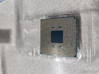 AMD ryzen 5 2600 - 2