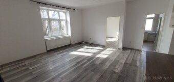Prenájom 2-izbový byt v centre Lučenca - 2
