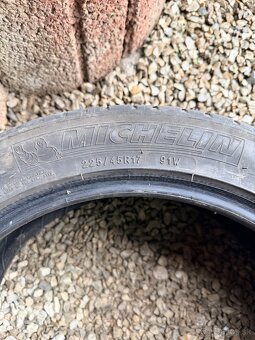 Michelin 225/45r17 - 2