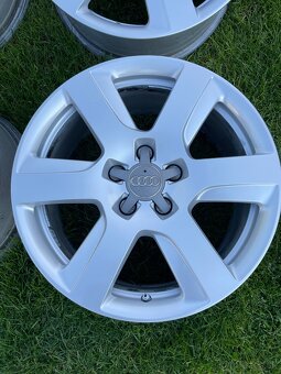Audi r17 5x112 + letné pneu - 2