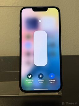 Predám Apple iPhone 13 128GB Black malé Známky používania - 2