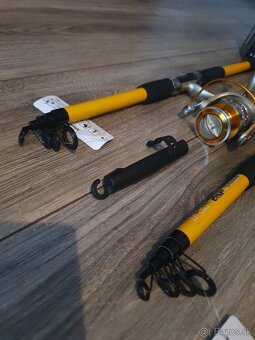 Predam 2 nove udice APACHE,2,7 metra,nav.FIVE 60-2 ks-55 eur - 2