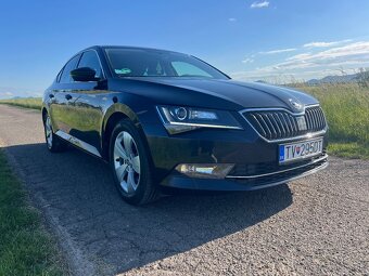 Škoda Superb 2.0 TDI SRC STYLE DSG - 2