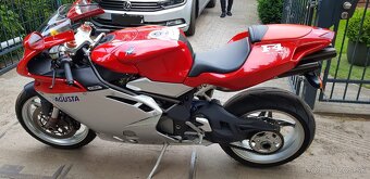 MV Agusta 4F 750 - 2