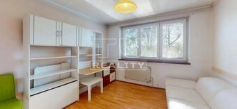 Byt na jednotku- veľkometrážny 3 izbový byt s loggiou,... - 2