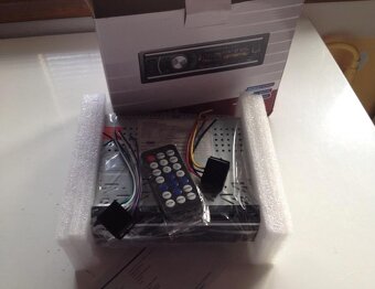 auto radio usb bluetooth 22 eur - 2