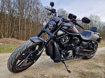 Harley Davidson - Night Rod Special - 2