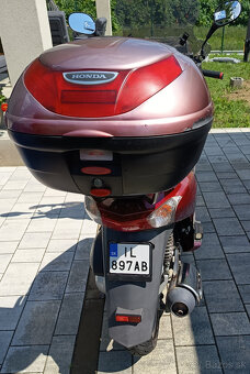 Predam Honda Dylan 125 REZERVOVANÉ - 2