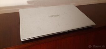 ASUS VivoBook 14 X420U strieborný - 2